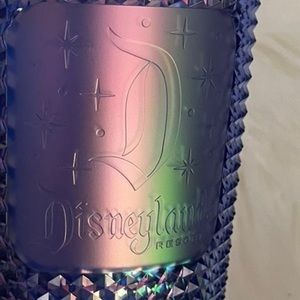 Bundle reserved for IVy